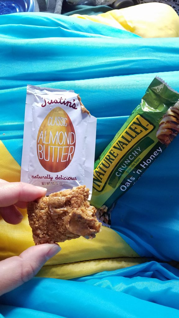 Nature Valley Justin's Almond Butter granola bar