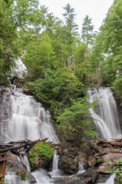 anna ruby falls helen georgia unicoi state park