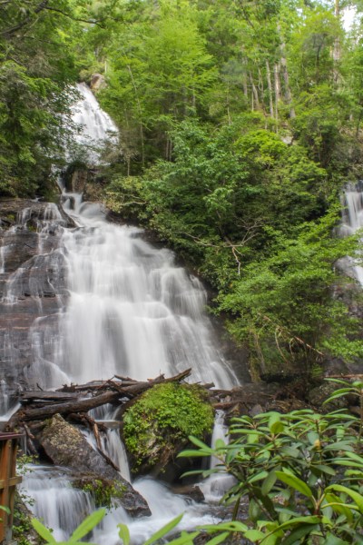 anna ruby falls helen georgia unicoi state park