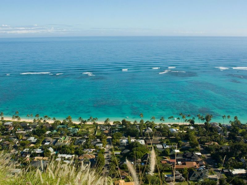 mountain top view from lanikai pillbox trail