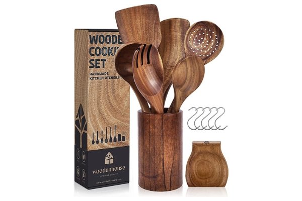 Sustainable Mother's Day Gift Ideas - Wooden Cooking Spoons