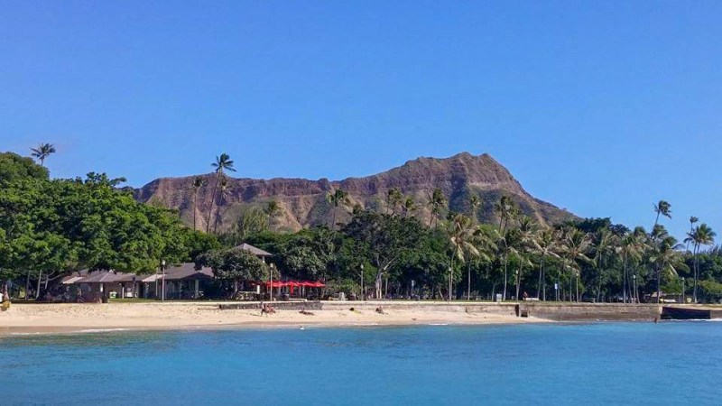 diamon head crater from the beach waikiki honolulu hawaii